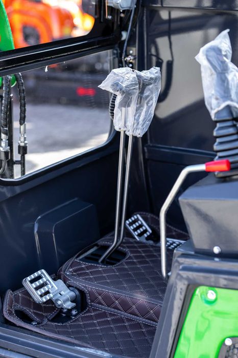 Minikoparka Kingway YAMA R10K Briggs & Stratton PB95 15KM 3 łyżki RS