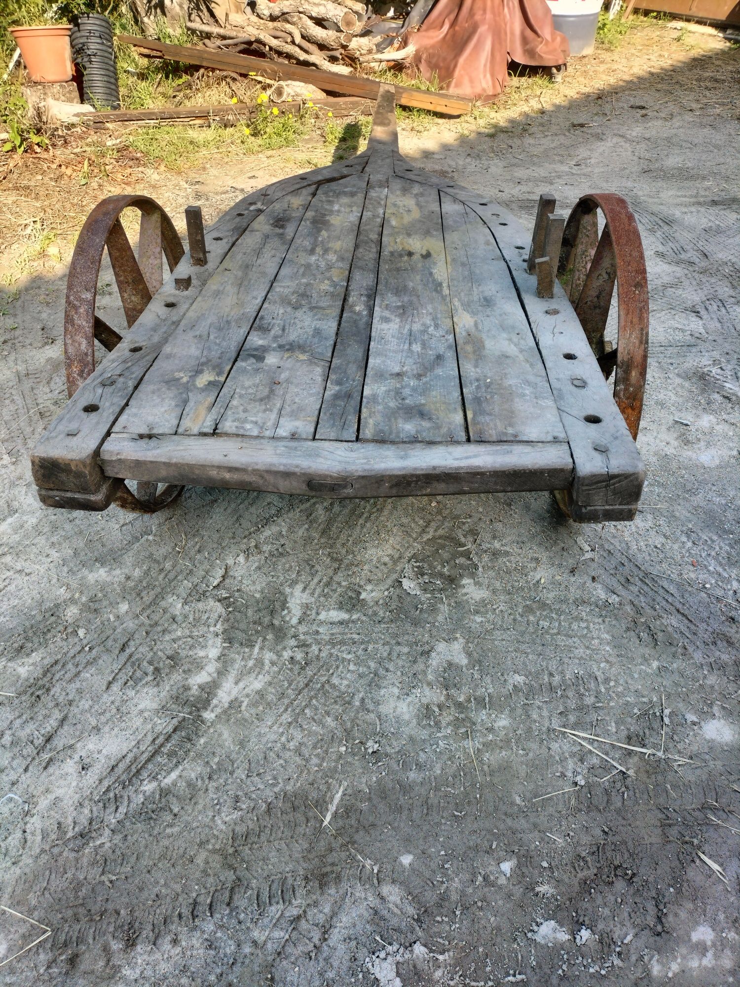 Carro de bois antigo.