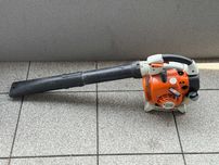Spalinowa dmuchawa do liści i śniegu Stihl BG 86