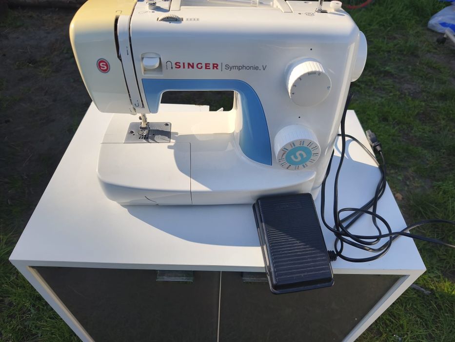 Maszyna Singer symphinie v model 3221