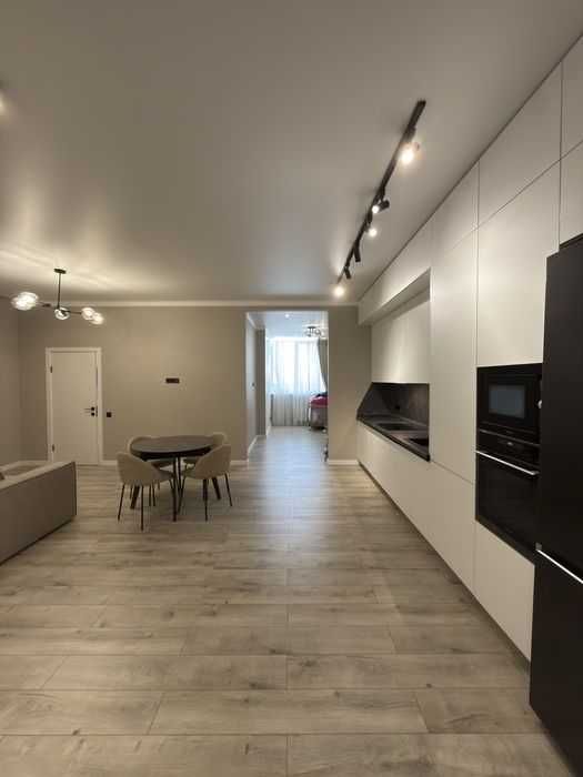 2-х Комн. квартира с новым ремонтом! ЖК Одиссей! Таирова