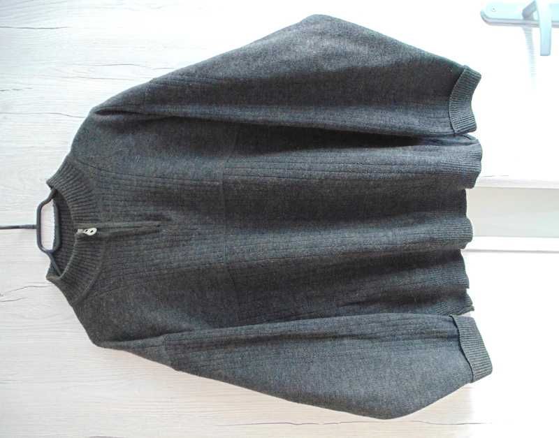 Ciepły sweter męski zapinany pod szyją na zamek XL