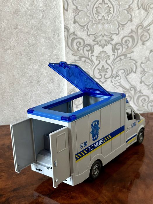 Машина поліція інерційна . Поліцейська машинка