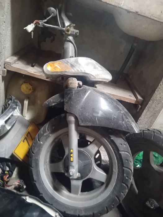 Peças derbi atlatis 50cc