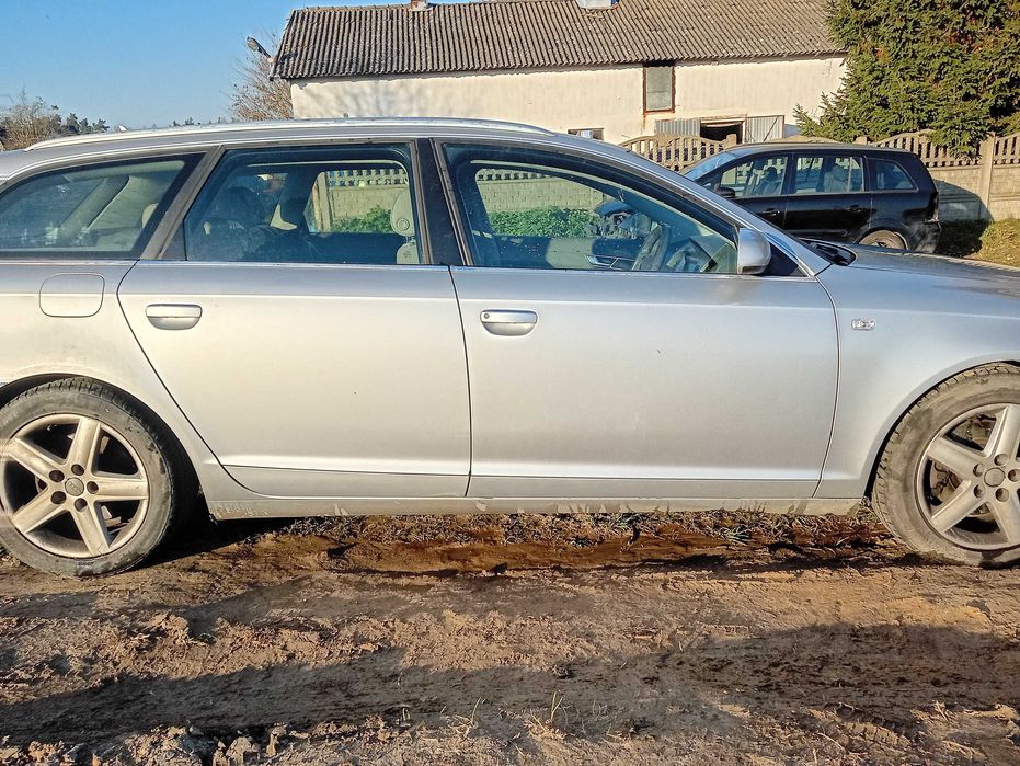 Audi A6 C6 maska srebrna LY7W