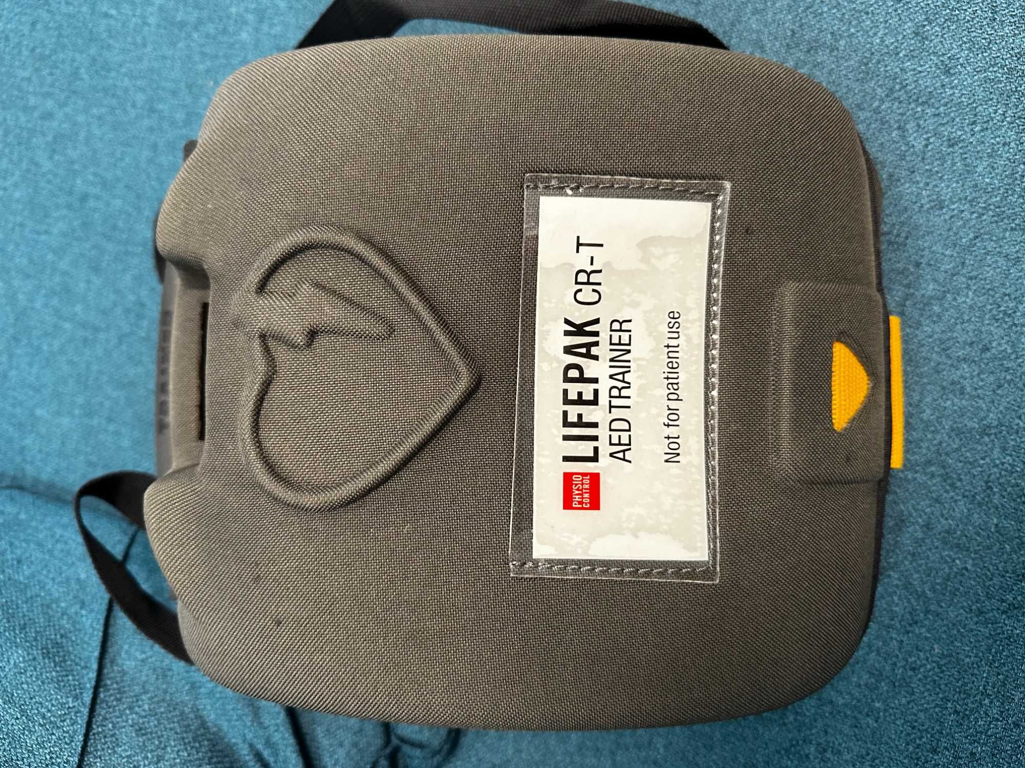 DEFIBRYLATOR  treningowy automatyczny LIFEPAK CR plus+ torba