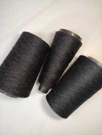 Пряжа для машинного вязания. Цвет чёрный с метанитом