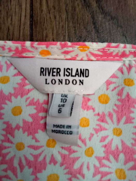 Piękna damska delikatna sukienka River Island rozmiar M