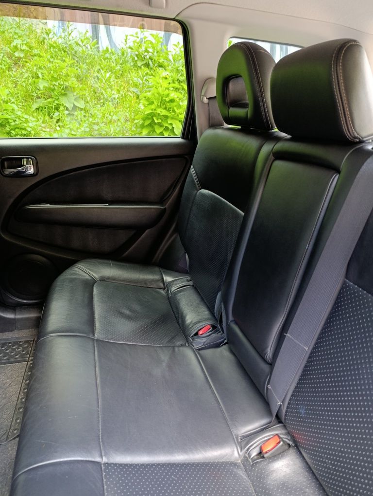 Продам Mitsubishi outlander 2.4  автомат