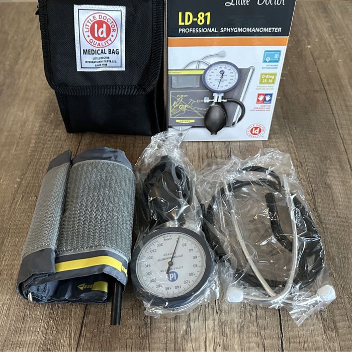 Ciśnieniomierz mechaniczny LD-81 nowy