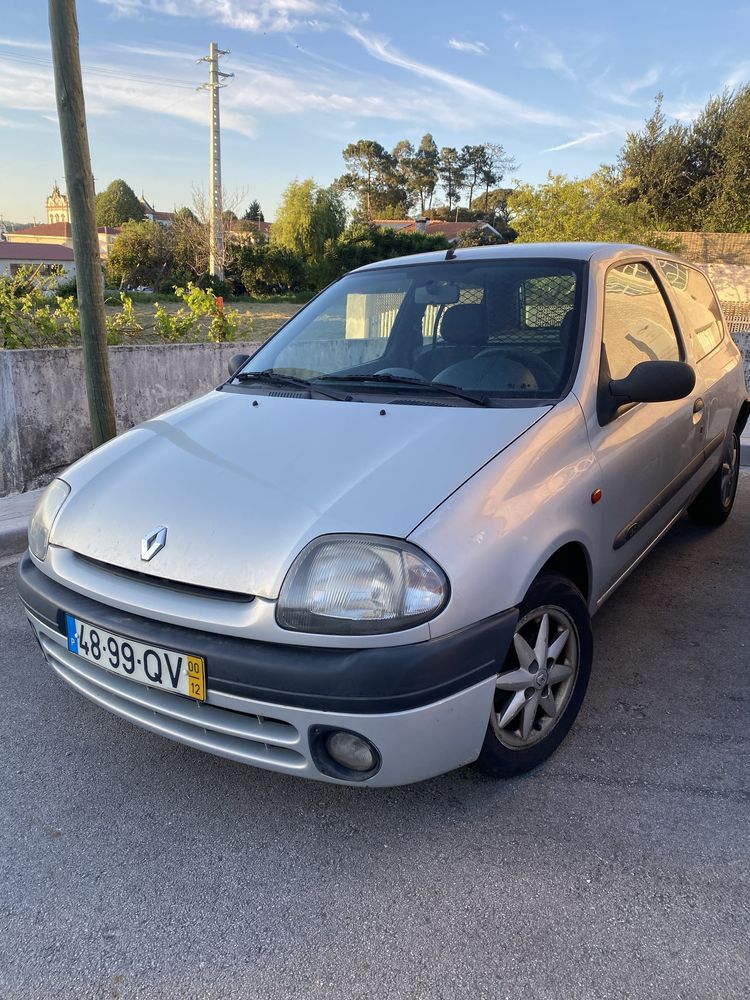 Renault clio 1.9