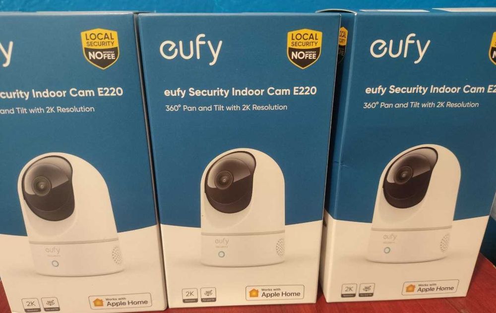 eufy Security Indoor Cam E220 2K