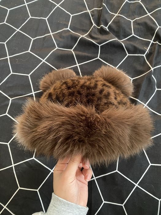 Хутряні шапки з вушками панамки жіночі