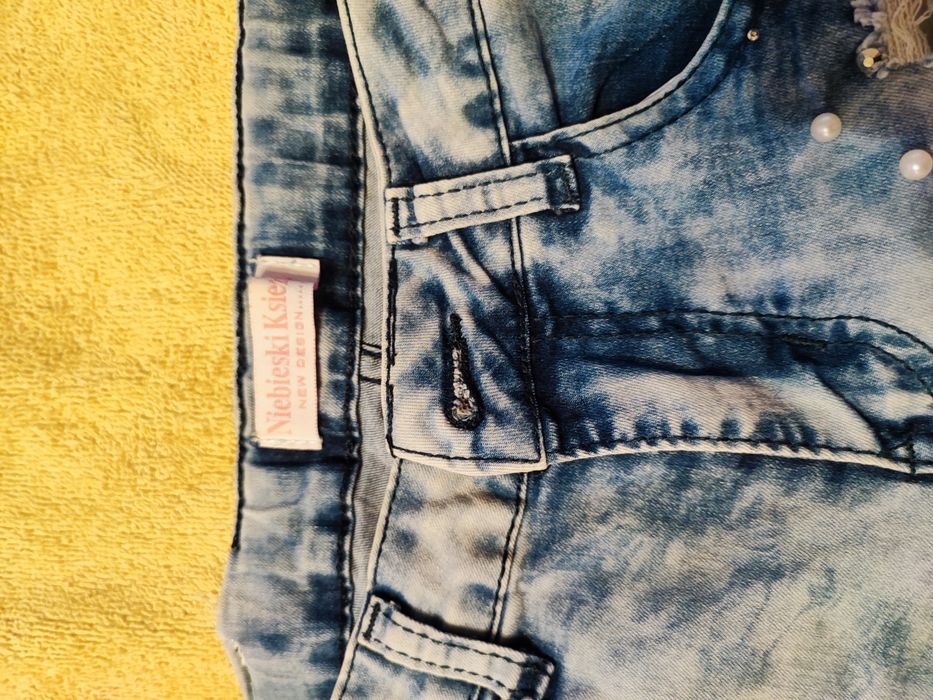 Джинсові шорти для дівчинки