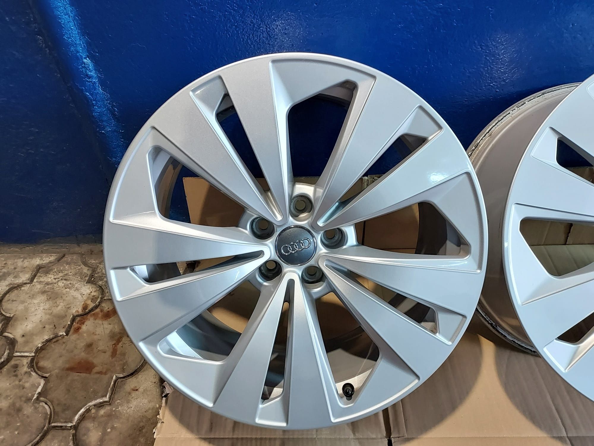 Alufelgi R19 5×112 Audi Q8,Q7,A5,A7,A8 oryginalne idealny stan