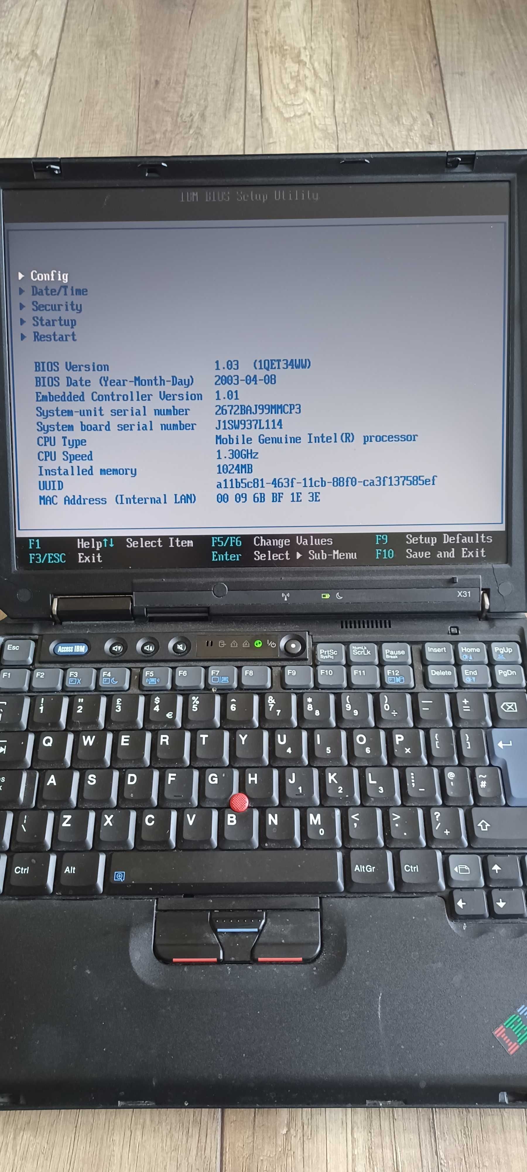 Laptop IBM X31 z zasilaczem