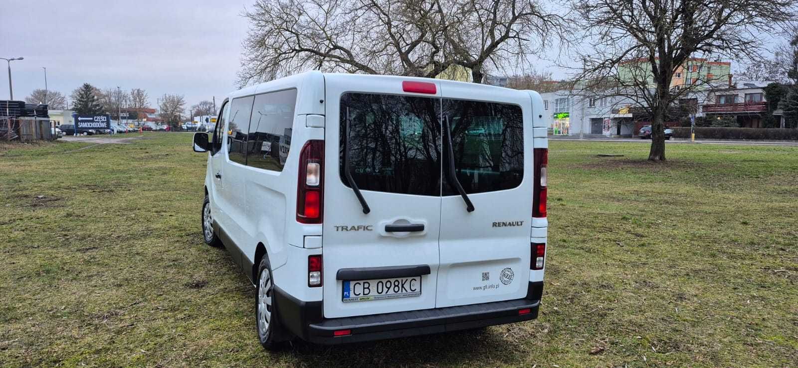 Do wynajęcia Bus 9-osobowy wersja Long , idealny na wyjazdy wakacyjne.
