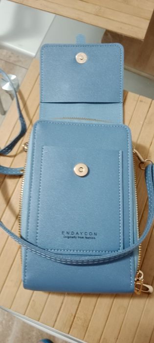 Torebka/portfel na długim pasku