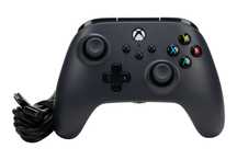 powera pad przewodowy x / s / xbox one czarny. jak nowy