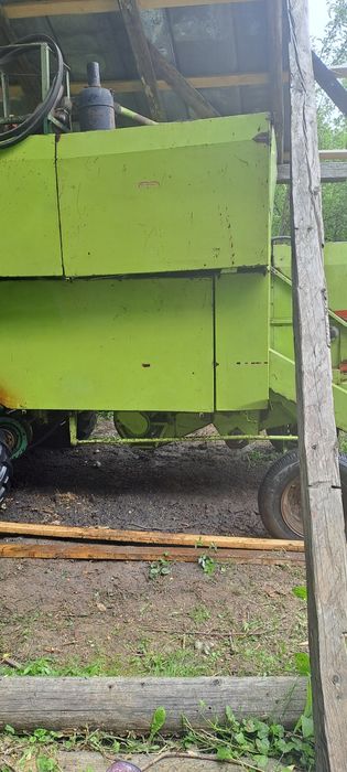 Продам комбайн Клас Компакт 25 терміново