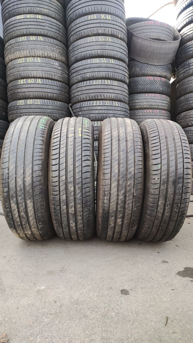 215/65 R-17 Michelin. 21рік