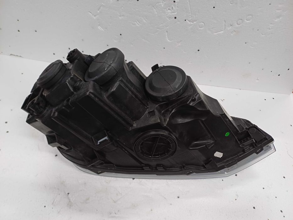 lampa lewa vw polo 6 VI 17-22 zwykła 2g194.1005