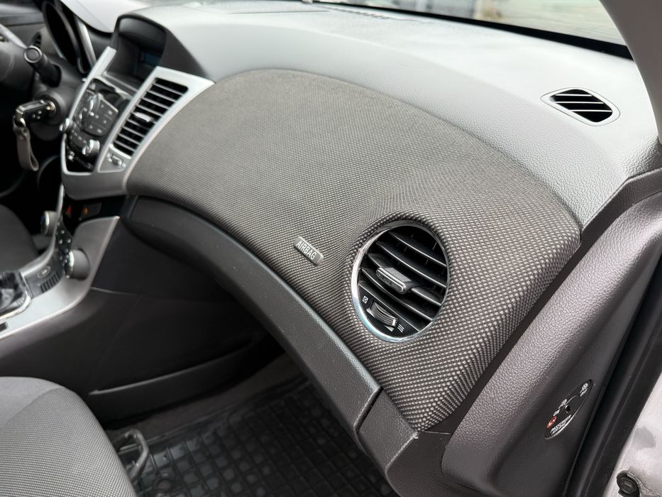 Chevrolet Cruze 1.8 з газом