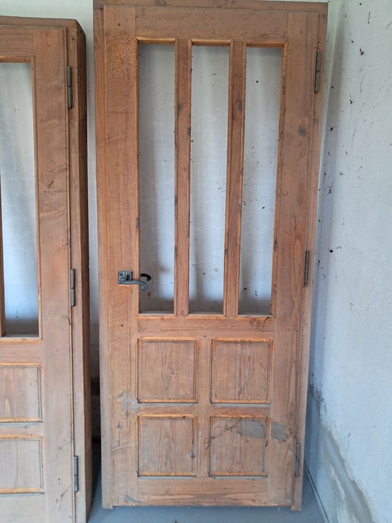 Drzwi drewniane wewnętrzne