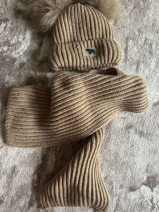 Шапочка з шарфом