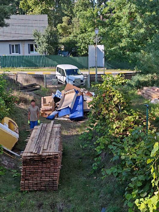 Вивіз Будівельного Сміття Мотлоху листя гілля