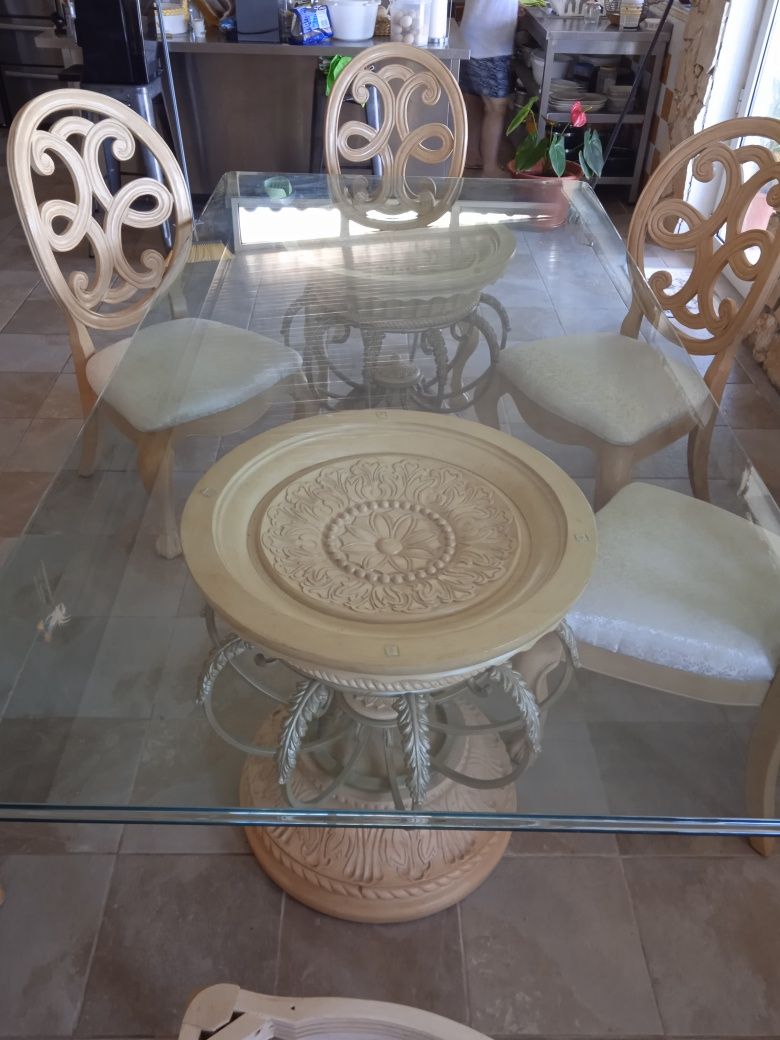 Mesa em Vidro Vintage  (tamanho família)