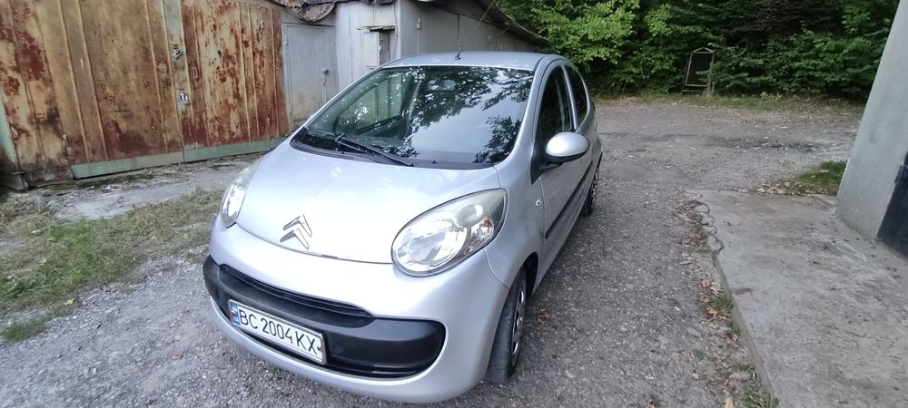 Продається автомобіль Сітроєн с1 автомат