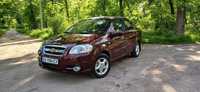 Chevrolet Aveo 2012 Газ-бензин 1.5 у відмінному стані.