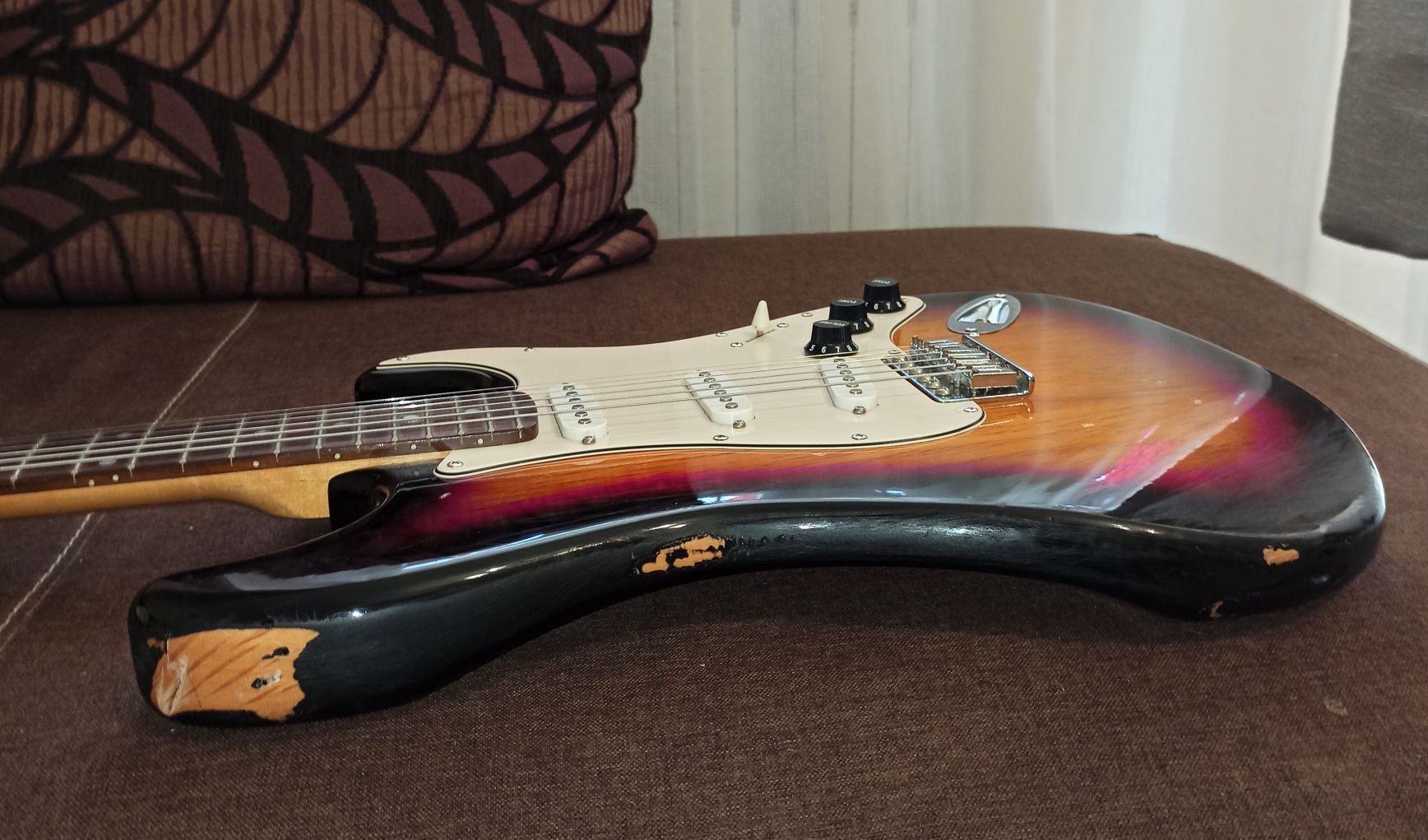 Squier Strat gitara elektryczna