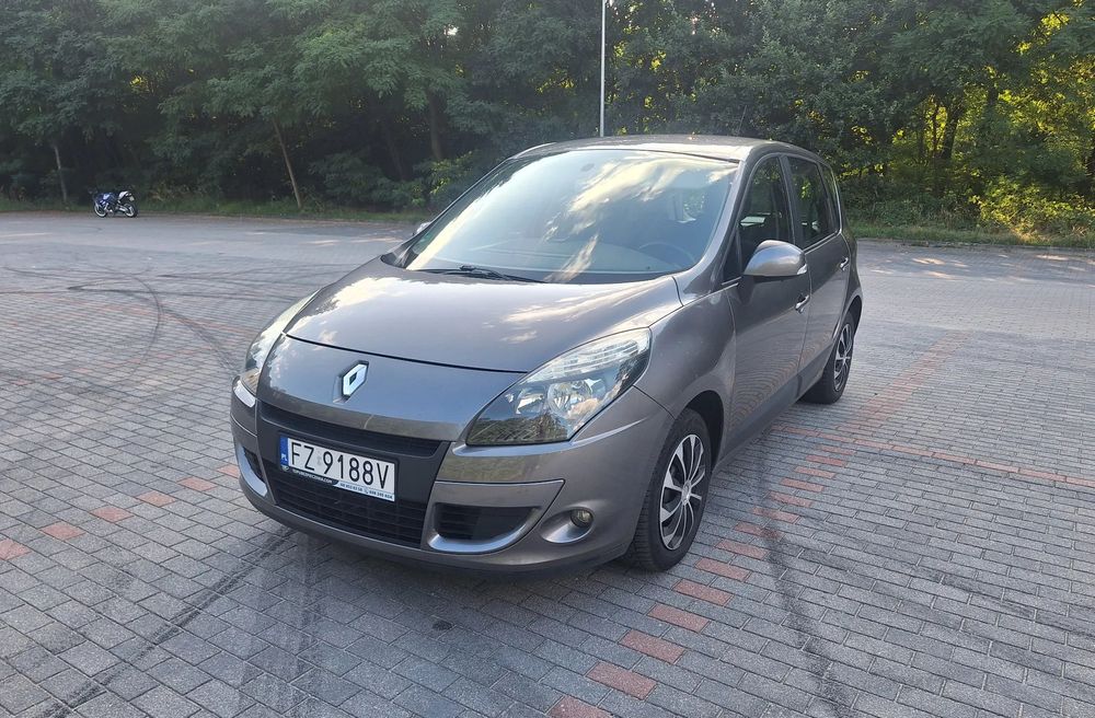 Renault Scenic Renault Scenic 1.6 benzyna 149.800km świeżo sprowadzony z DE, rej.PL