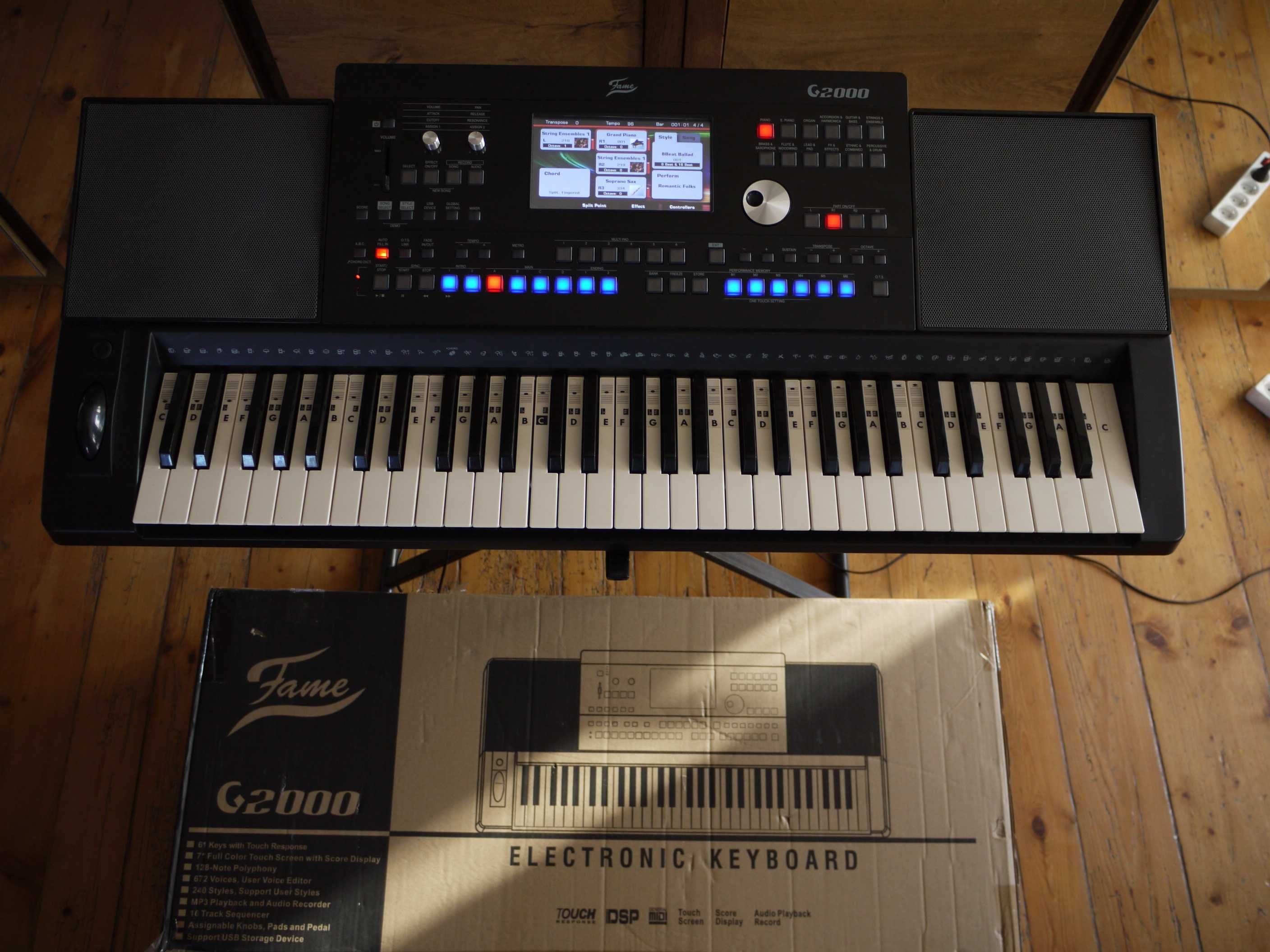 Fame G2000 keyboard jak korg,yamaha roland.