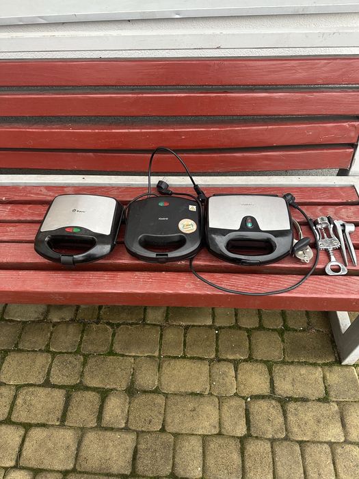 Продам вафельнниці