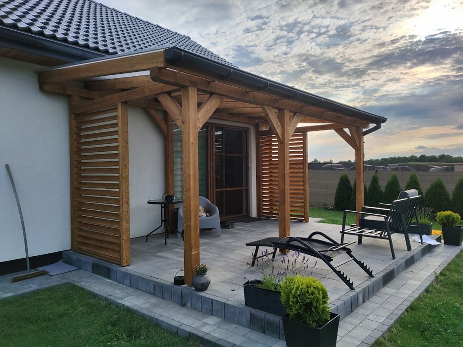 Konstrukcje drewniane tarasy zadaszenia altany pergole wiaty schody