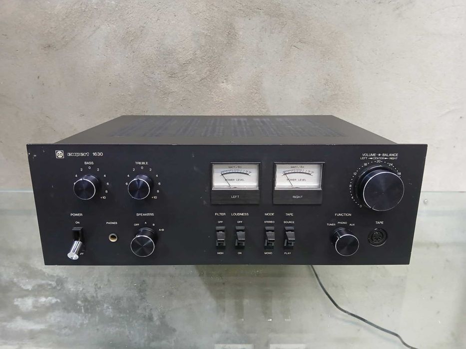 Wzmacniacz Stereofoniczny SANYO DCA 311 Vintage lata 80