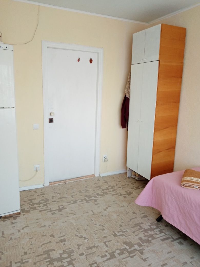 М. Чернігівська  кімнату продам