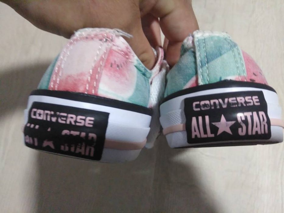 Sapatilhas Converse All Star, tamanho 28,5