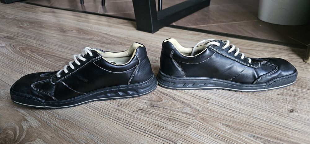 Rieker męskie skórzane buty męskie rozmiar 42,5 wkładka 27cm używane