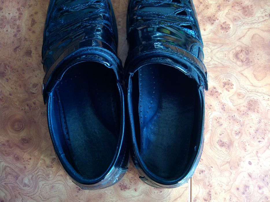 Правильные классические туфли Bartek 38р юноше очень удобные