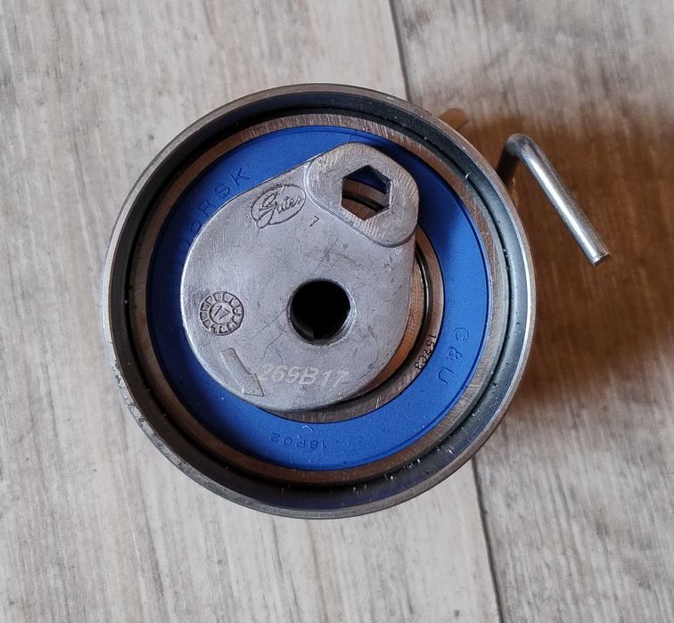 Ролик натяжний ременя ГРМ Gates T43126