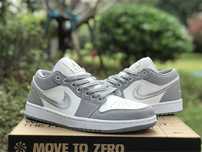 Air Jordan 1 Low SE “Light Steel Grey”   36-46