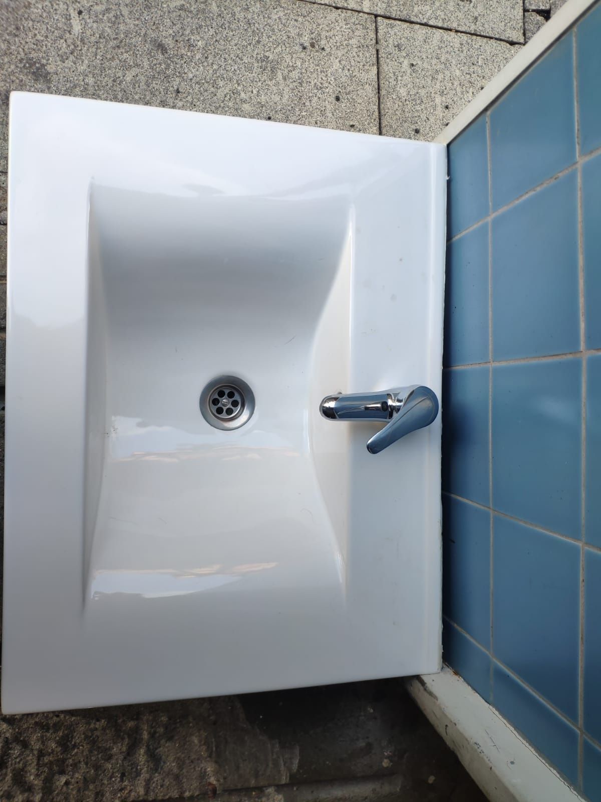 Lavatório de encastrar