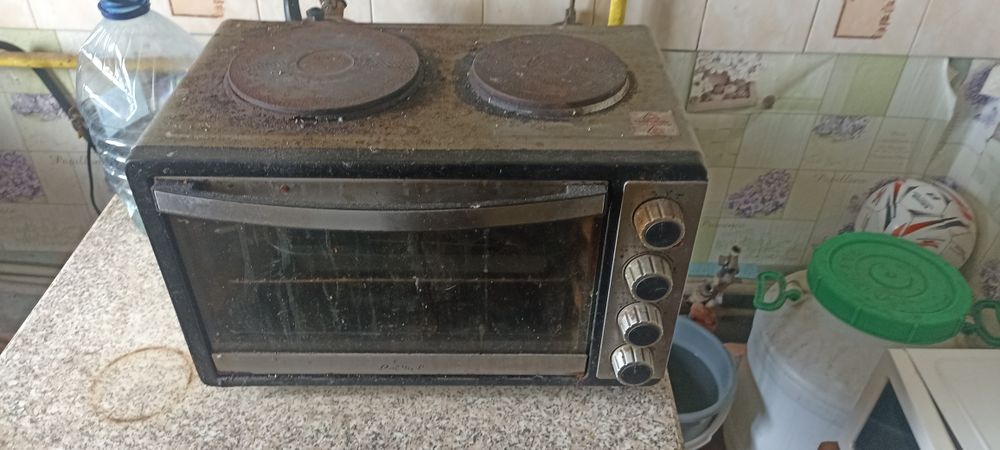 Продам електроплиту