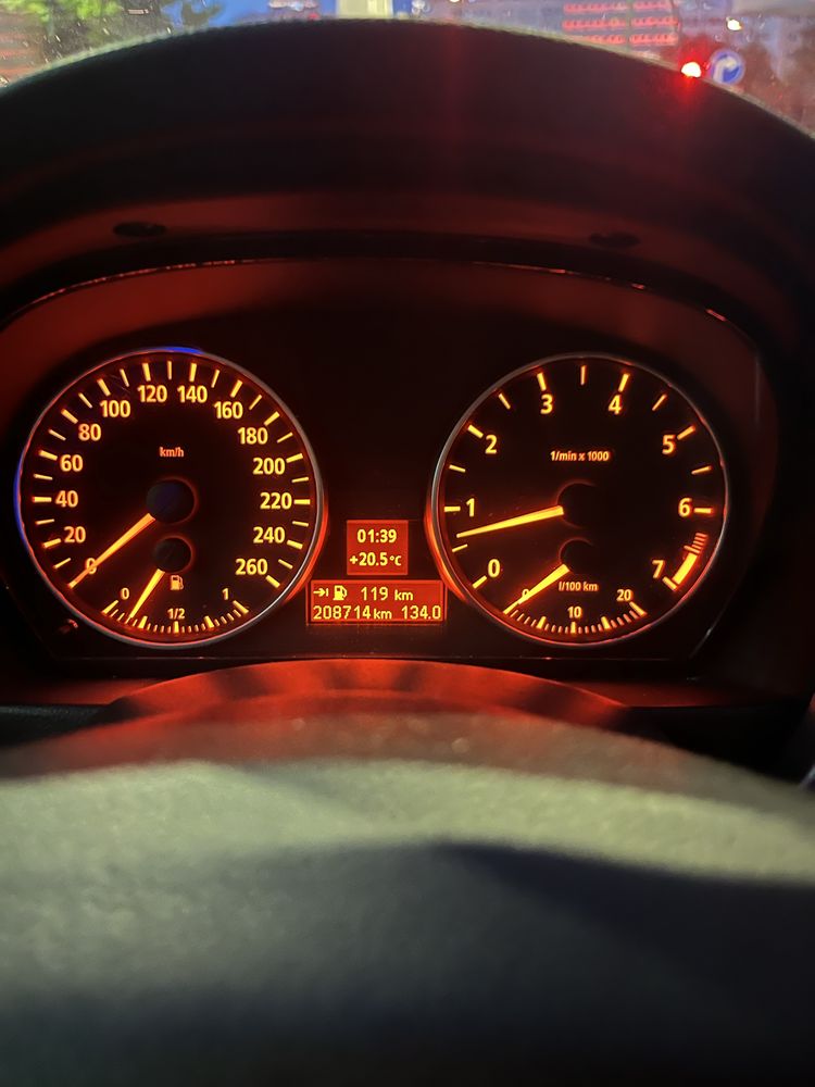 Bmw e90 316i 2006 ( carro de garagem )