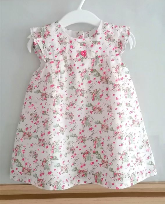 Sukienka coccodrillo 68 jak nowa