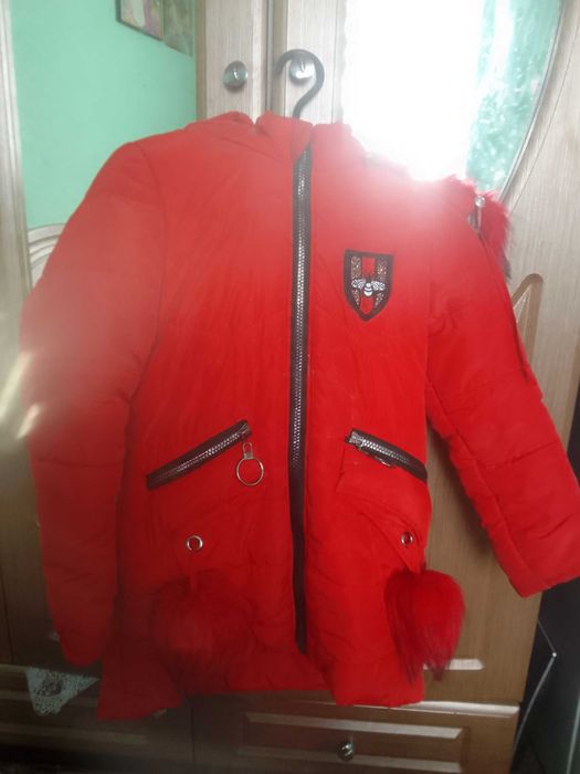 Курточка для дівчинки зимова